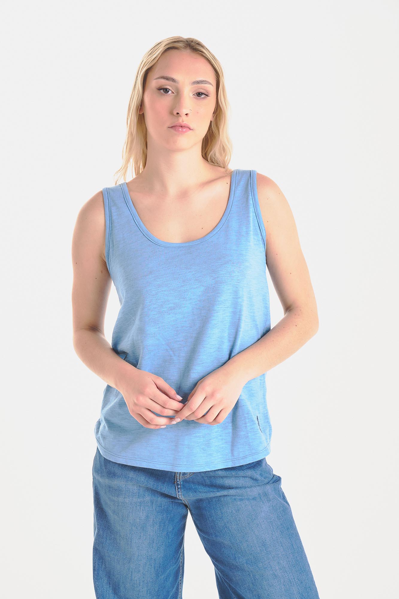MUSCULOSA PUERTO CELESTE